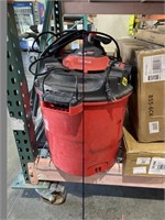 Craft Man Wet Dry Vacuum.16 Gallon