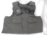 Tactical vest with back ballistic panel