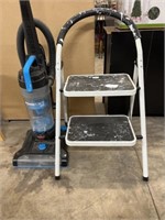Step Stool, Bissell Vacuum (Not working)