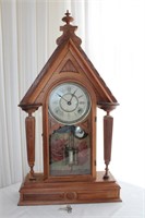 ANTIQUE MANTLE CLOCK