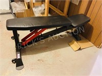 weight lifting bench