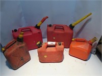 LOT: GAS CANS