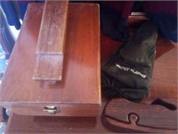 U - SHOE SHINE BOX, BUFFING CLOTH (M43)