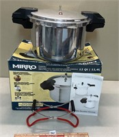 MIRRO 12 QT PRESSURE COOKER WITH BOX LIKE NEW