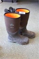 Muck boots