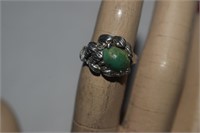 Sterling Silver Ring w/ Green Polished Stone Sz 5