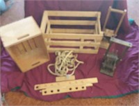 2 wooden crates lot, rope, and misc.