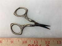 Victorian sterling handled sewing scissors