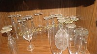 ASSORTED WINE AND COCKTAIL GLASSES