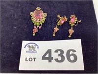 BROOCH AND CLIP ON EARRINGS