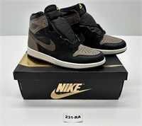 NIKE AIR JORDAN 1 RETRO HIGH OG SHOES - SIZE 7