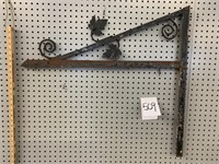 METAL SIGN BRACKET