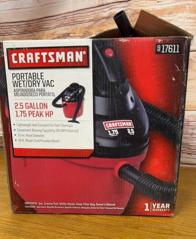 Craftsman Portable Wet and Dry Vac. 2.5 Gallon.