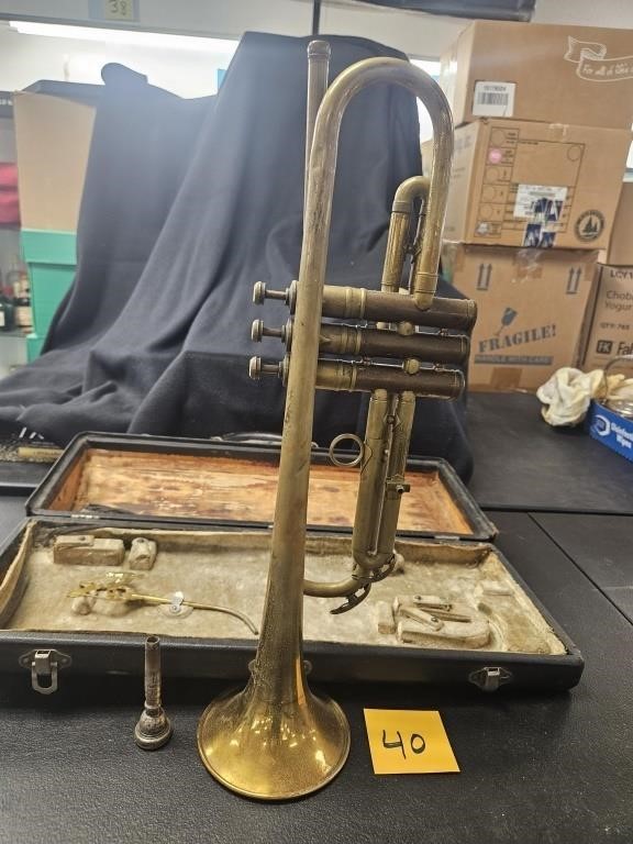 Vintage Con trumpet