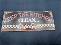 Small Metal keep the kitchen clean EAT OUT