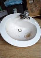 PORCELIN SINK