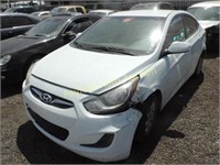 2014 Hyundai Accent KMHCT4AE6EU714166 White