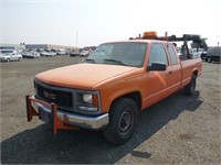 2000 Chevrolet 2500 Extra Cab Pickup Truck