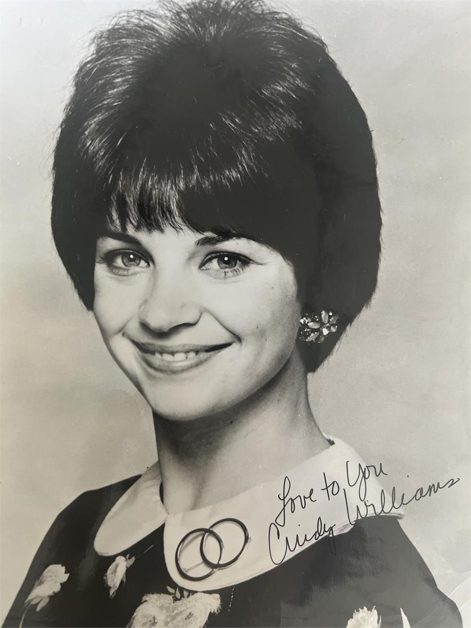 Laverne and Shirley Cindy Williams signed photo