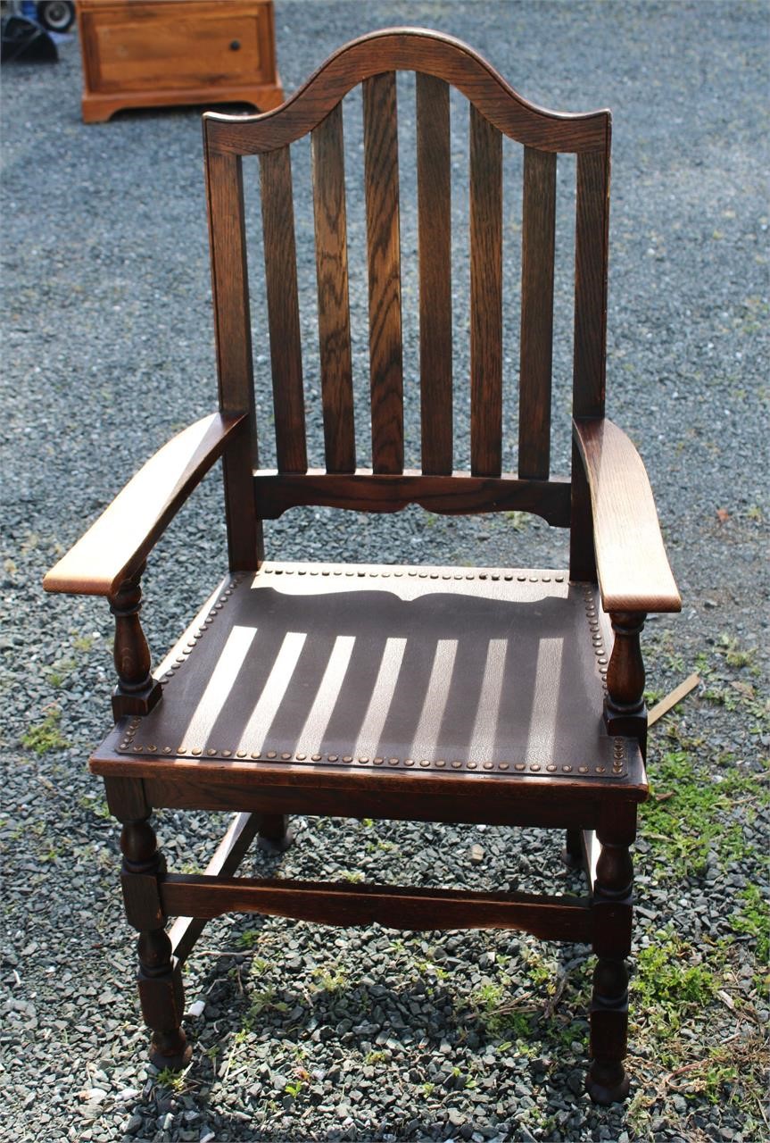 Antique Vandervoort Barney Co. Oak Chair