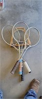 (4) Tennis Rackets & Horseshoes