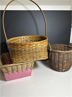 Lot of 3 vintage wicker baskets
