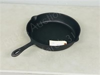 cast iron skillet 12" wide (no brand marks)