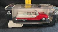 Diecast 1:43 scale New Ray 1954 Pontiac Starcheif