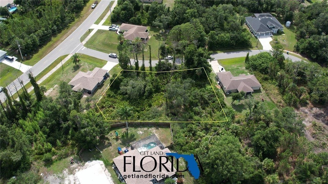 Build Your Dream Home – 0.52 Acres in North Port!