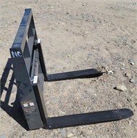 Skid Steer Mini Pallet Forks