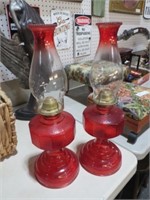 2 PAIR OF VINTAGE RED OIL LAMPS