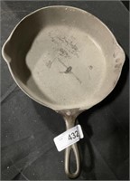 Griswold Erie Cast Iron Frying Pan Skillet.