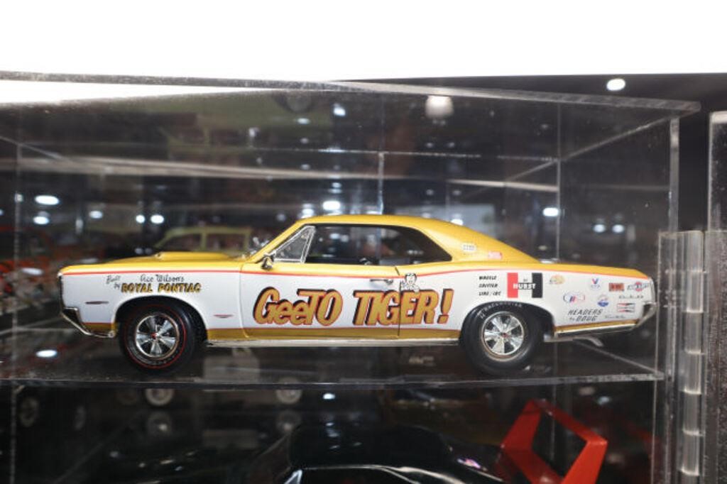 Online Only--Pepsi Items-Die Cast & Model Cars