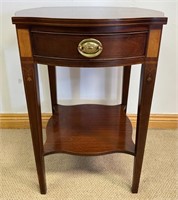 FINE QUALITY BAKER INLAID MAHOGANY 2 TIER STAND