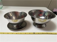 2 Stainless Steel Bowls