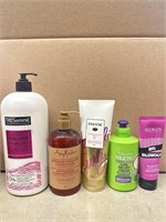 ASSORTED PERSONAL HAIR CARE ITEMS