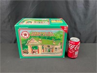 Texaco Town Filling Station New in Box