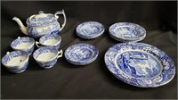 Group of 18 pcs Spode teapot, tea cups, saucer