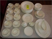 65 pc. Wedgewood, EDME of Etruria and Barlaston