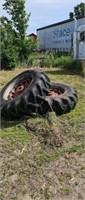 pr Firestone 16.9-34 tires on IH cast centers