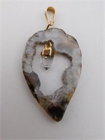 GEODE SLICE PENDANT WITH CRYSTAL ROCK STONE LAPIDA