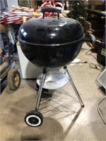 Weber kettle charcoal grill