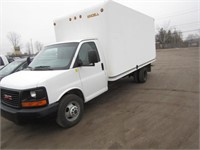 2005 GMC SAVANNA CUBE VAN 294000