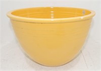 Vintage Fiesta #7 mixing bowl, yellow, inside