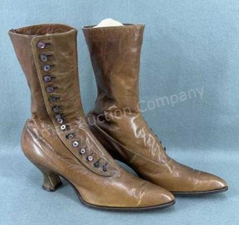 Nice Victorian Ladies Boots