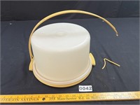 Tupperware Harvest Gold Cake Carrier