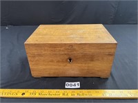 Heavy Oak Wood Box
