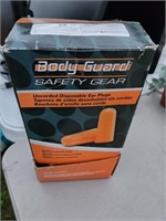 Box of bodyguard safety gear foam ear plugs