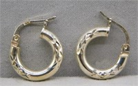 Sterling Silver hoop earrings, weight 2 grams.