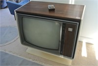 MCM Zenith TV